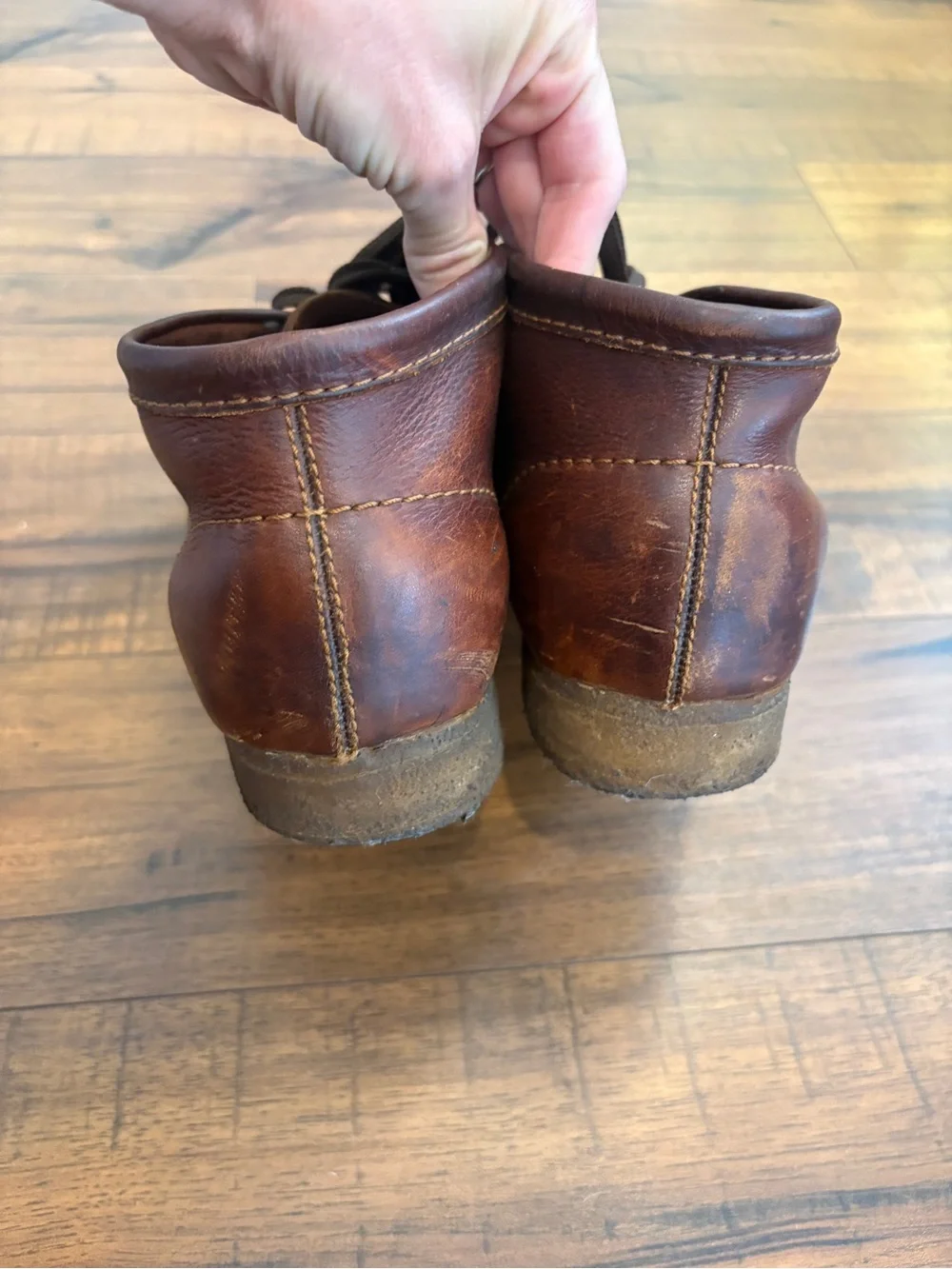 Clarks Wallabee Brown Leather Lace Up Shoes Men's Size 9 Moccasin Boots
